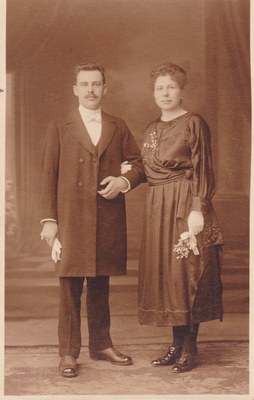Parents de Lucien Bouché, ancien instituteur à Marneffe